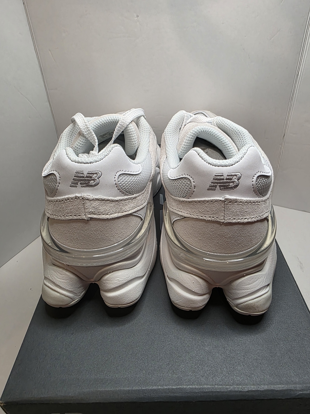 New Balance 9060 Reflection White Mens 7.5 Womans 9 - Picture 3 of 8